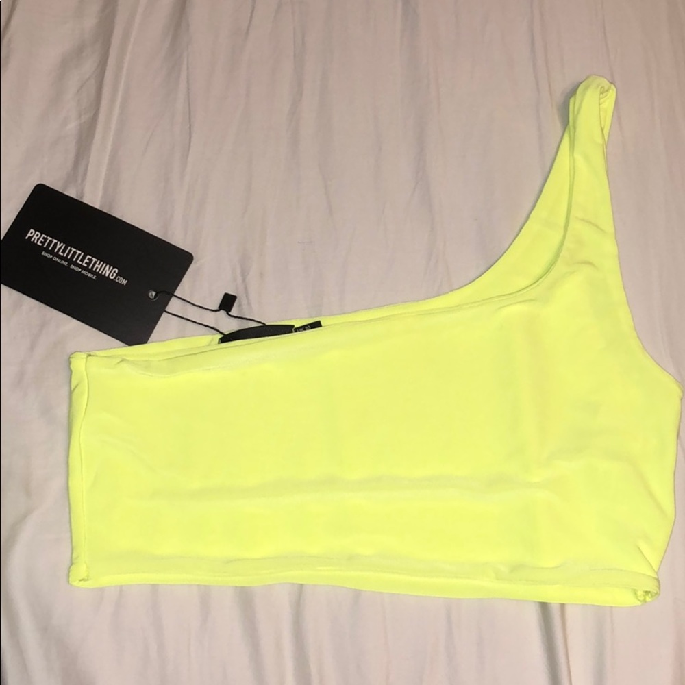 One Shoulder Crop Top